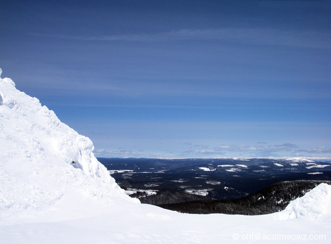 2010.04.10 0124p BigWhite